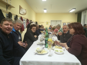 PRIJETNO DRUŽENJE